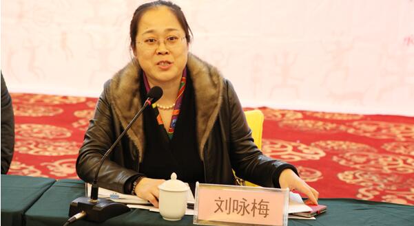 劉詠梅簡(jiǎn)歷：廣西自治區(qū)政協(xié)副主席劉詠梅，曾任廣西黨委宣傳部副部長(zhǎng)、婦聯(lián)主席，梧州副市長(zhǎng)